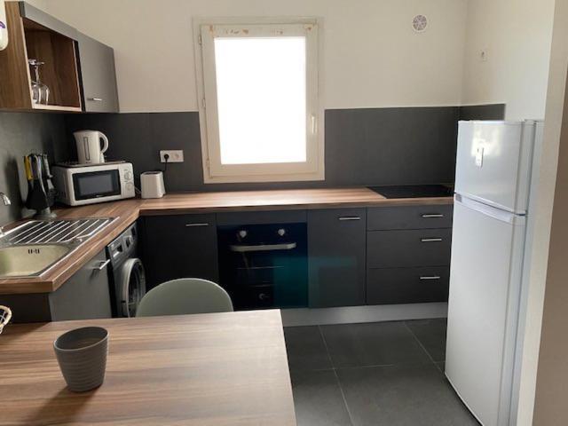 Romarine Apartment แซ็งต์-โกลติลด์ ภายนอก รูปภาพ